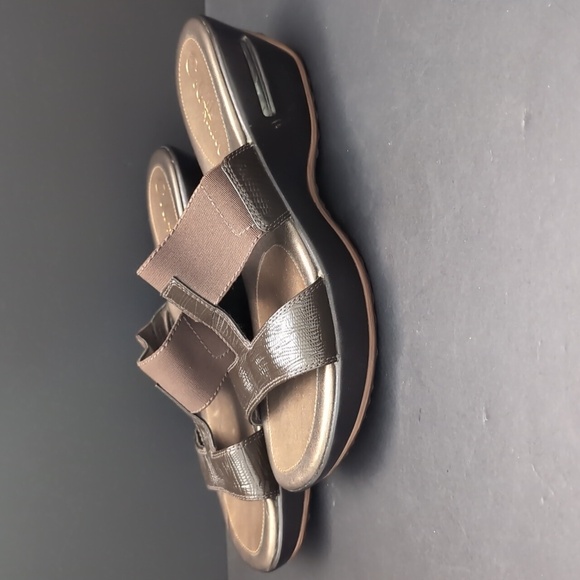 Nike Air/Cole Haan Woman's Brown Wedge Slingback Sandals,Size 7 B. - Picture 2 of 10